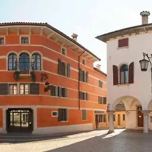 Palazzo Cappello 3* Mel