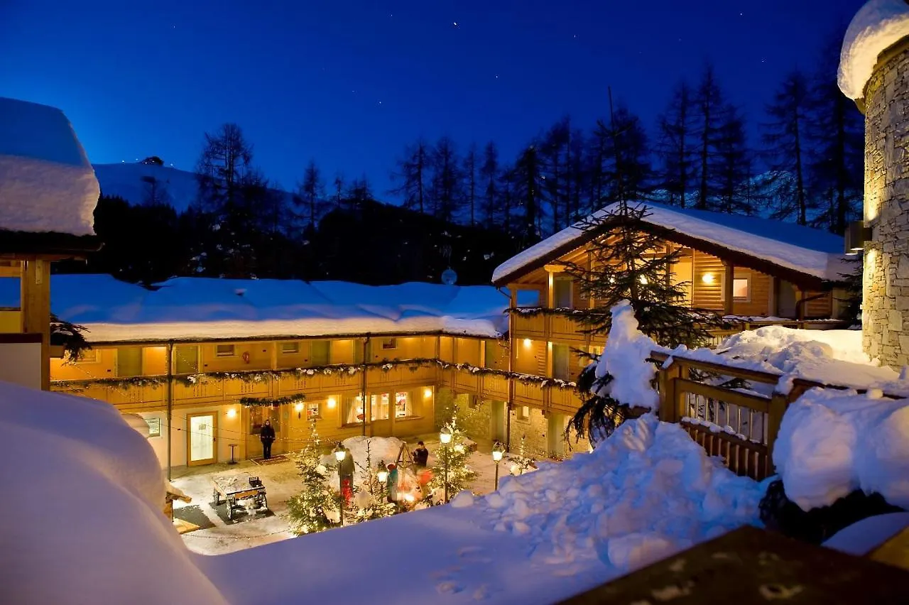 Boscone Suite Hotel Madesimo 4*,